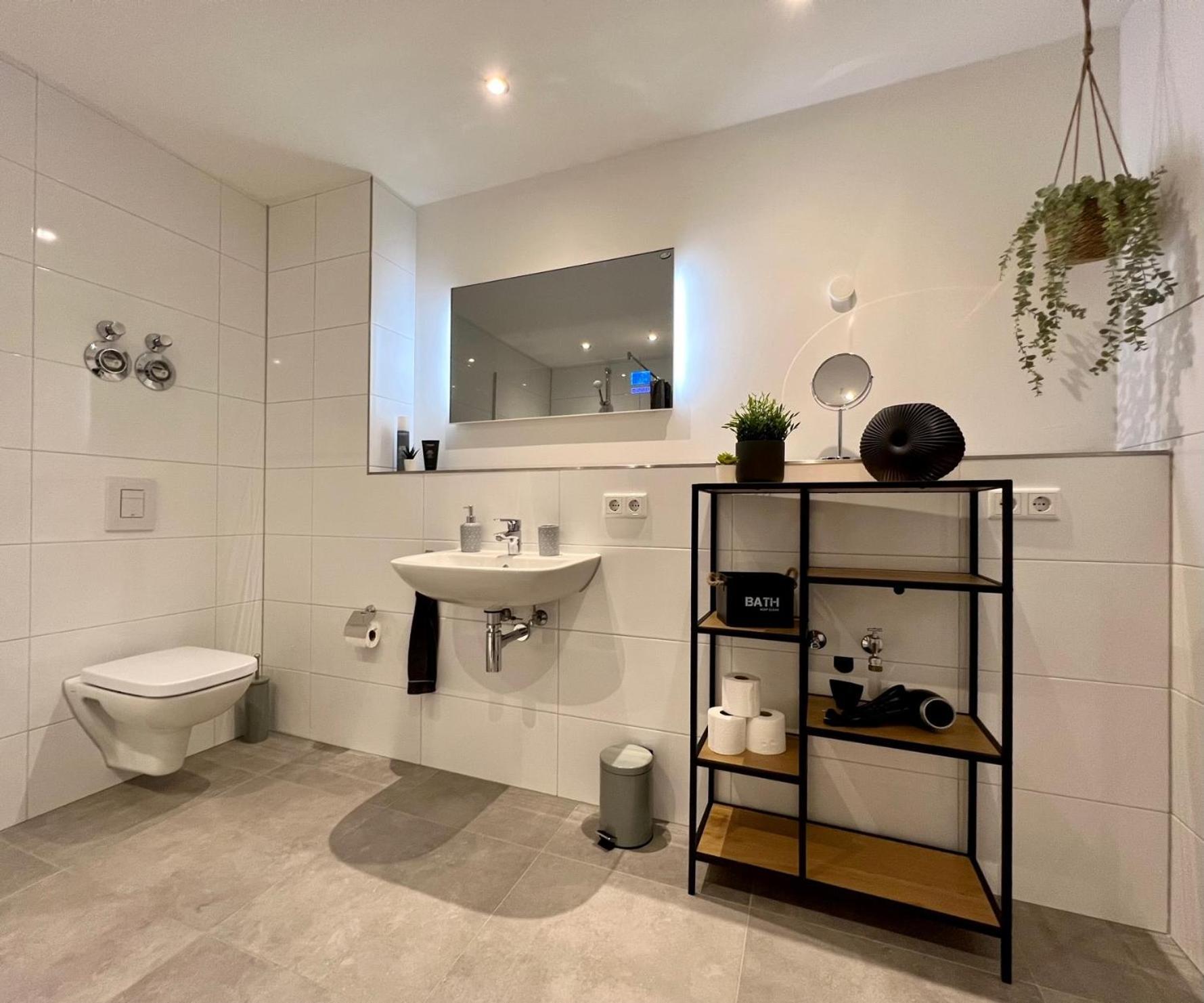 Piso Superior - Exklusives An Der Promenade Mit Rheinsicht & Loggia * Emmerich
